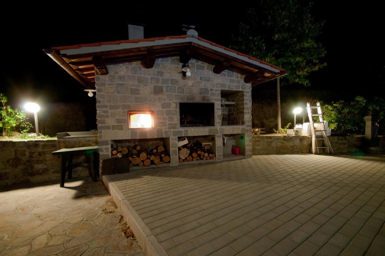 B&B Il Pozzo Di Celle Vernio Exterior photo